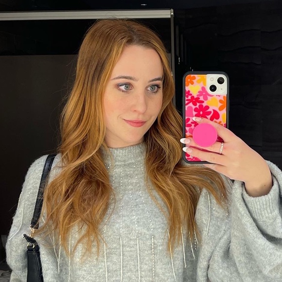 Meet your Posher, Alexis - Picture 1 of 1